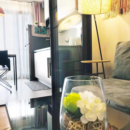 The Base Highfl Seaview Apartment Pattaya Ngoại thất bức ảnh