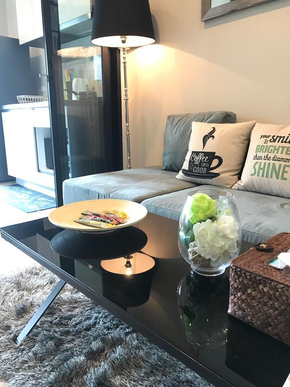 The Base Highfl Seaview Apartment Pattaya Ngoại thất bức ảnh