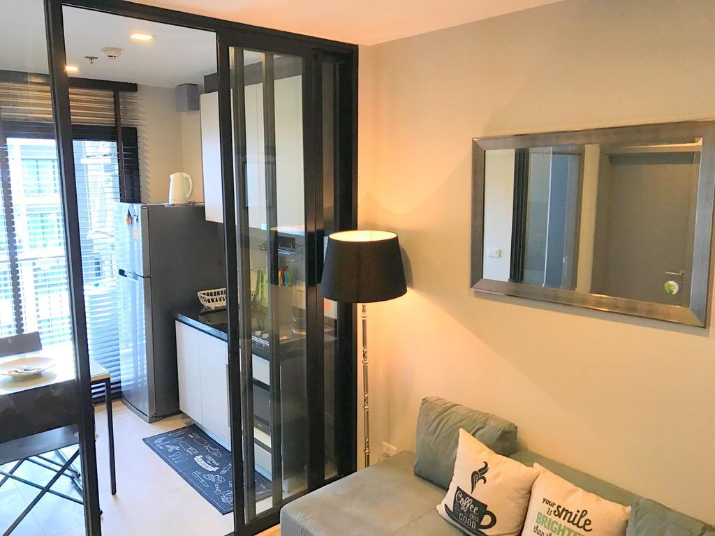 The Base Highfl Seaview Apartment Pattaya Ngoại thất bức ảnh