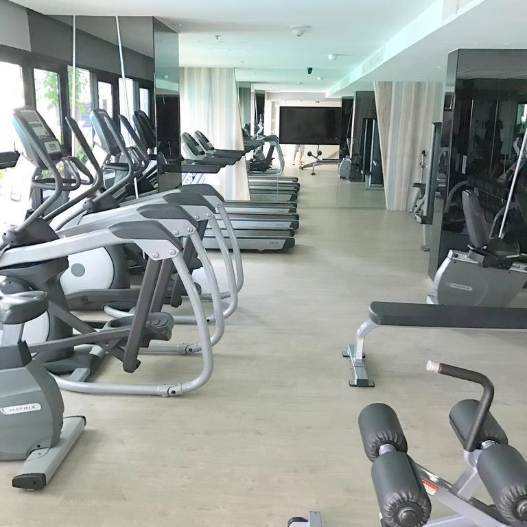 The Base Highfl Seaview Apartment Pattaya Ngoại thất bức ảnh