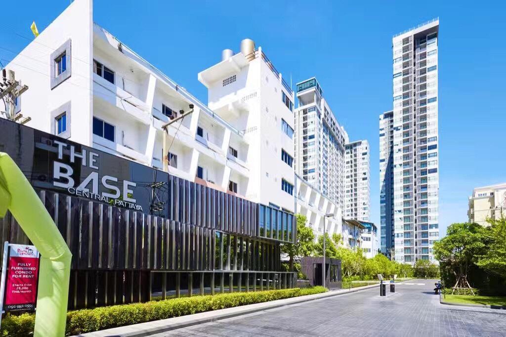 The Base Highfl Seaview Apartment Pattaya Ngoại thất bức ảnh